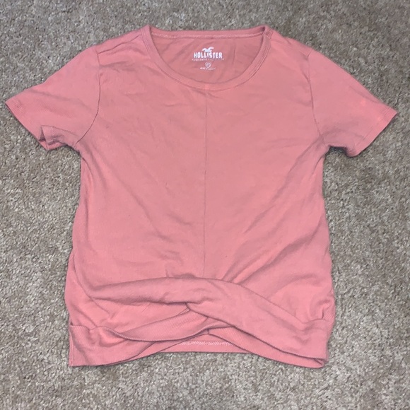 Hollister must have collection with twisted bottom - Picture 4 of 4